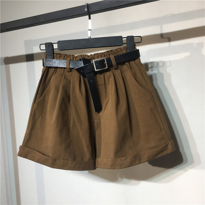 Pantaloni scurți casual de damă, cu curea și buzunare