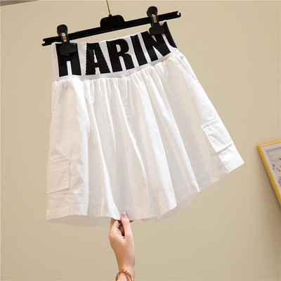 Pantaloni scurți de damă cu inscripție și talie înaltă