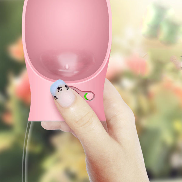 Pārnēsājama ūdens pudele, kas piemērota suņiem un kaķiem