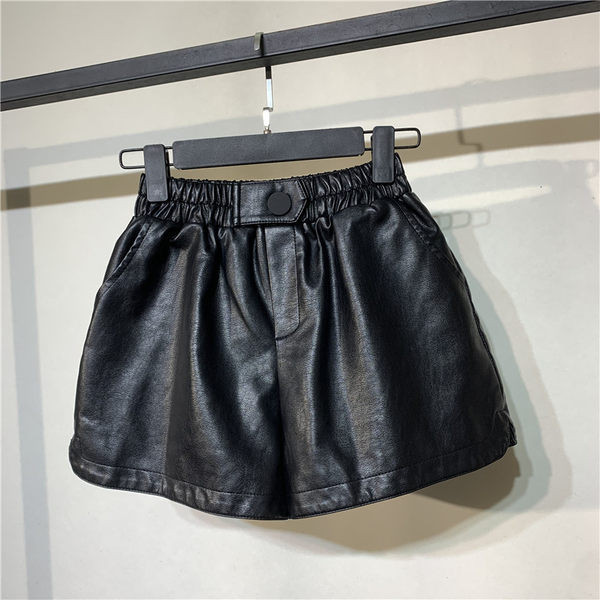 Ženske kožne kratke hlače s gumicom