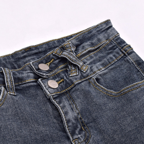 Ženske traperice do koljena