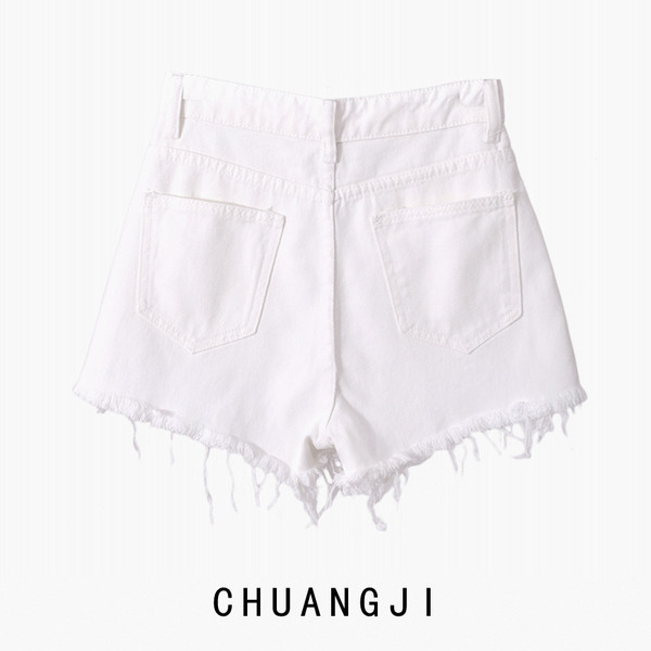 Traper hlače s poderanim motivima i džepovima