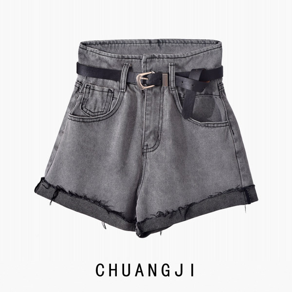 Γυναικεία κοντή τζιν με ψηλή μέση και ζώνη