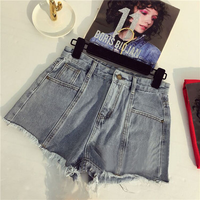 Ležerne kratke hlače s visokim strukom u dvije boje