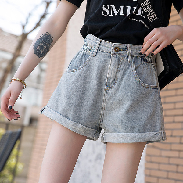 Pantaloni scurți casual dama in doua culori