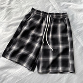 Ležerne karirane kratke hlače - unisex model