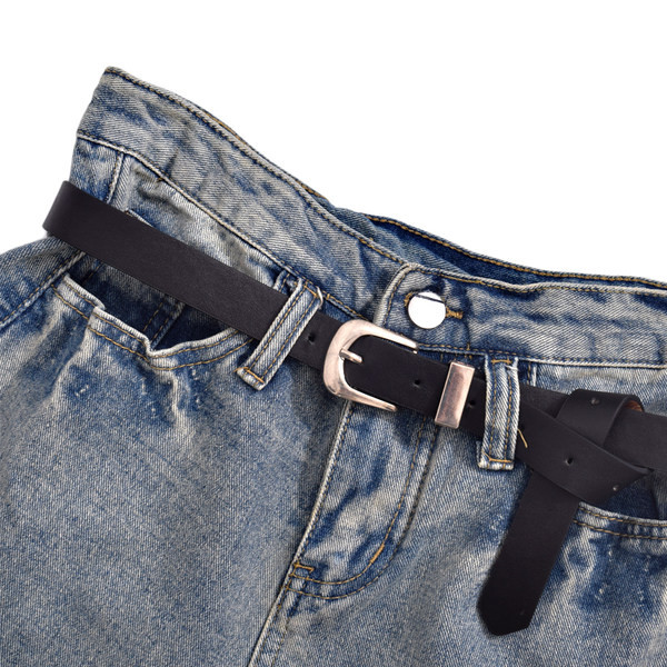 Ikdienas sieviešu īsie džinsi ar jostu