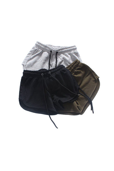 Īsi brīvi šorti ar gumiju sievietēm