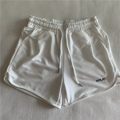 Κοντά καθημερινά σορτς με επιγραφή 