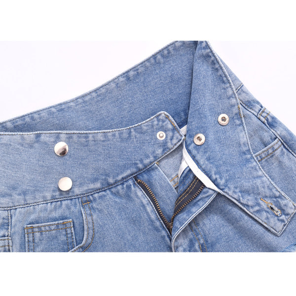 Blugi scurti de dama cu talie inalta - model rupt