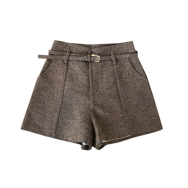 Šorti ar augstu vidukli un kabatas