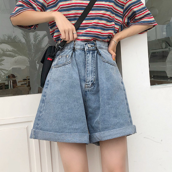 Παντελόνι γυναικείο φαρδύ με ψηλή μέση από τζιν