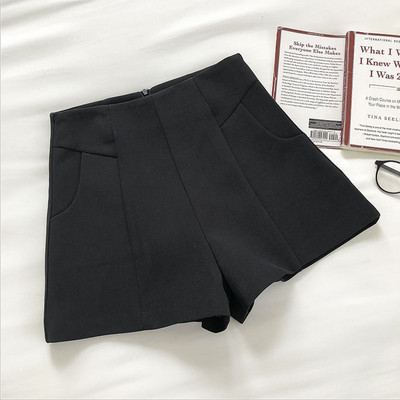 Casual σορτς με φερμουάρ - φαρδύ μοντέλο 