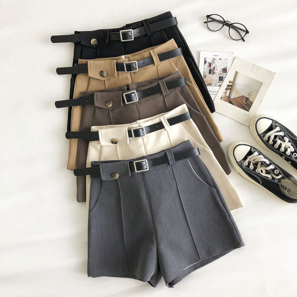 Γυναικείο παντελόνι με ζώνη και τσέπες