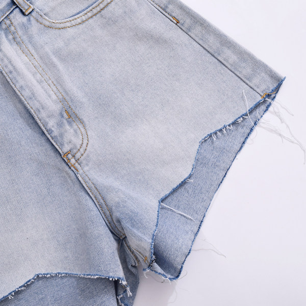 Ženske traper kratke hlače s džepovima