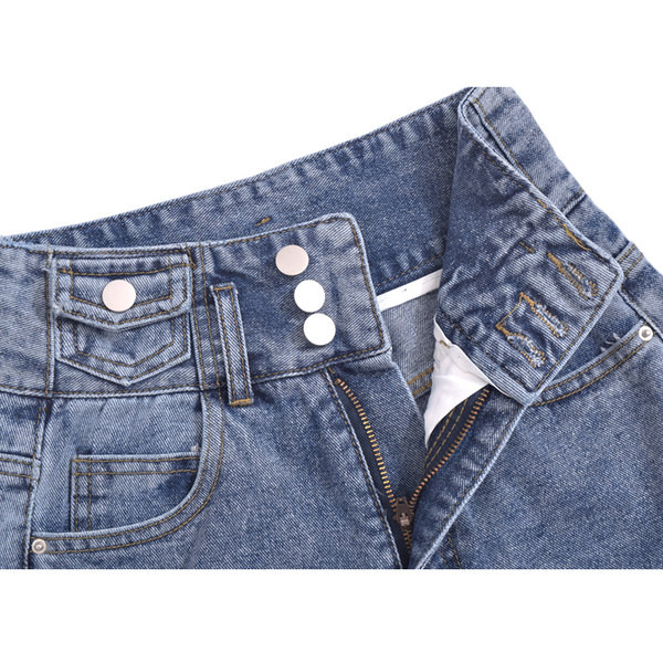 Īsi sieviešu džinsi ar augstu vidukli un kabatām