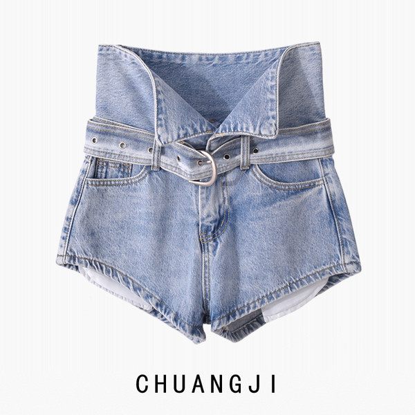 Kratke traperice s visokim strukom i traper remenom