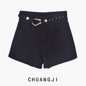 Ženske traper kratke hlače s metalnim elementom