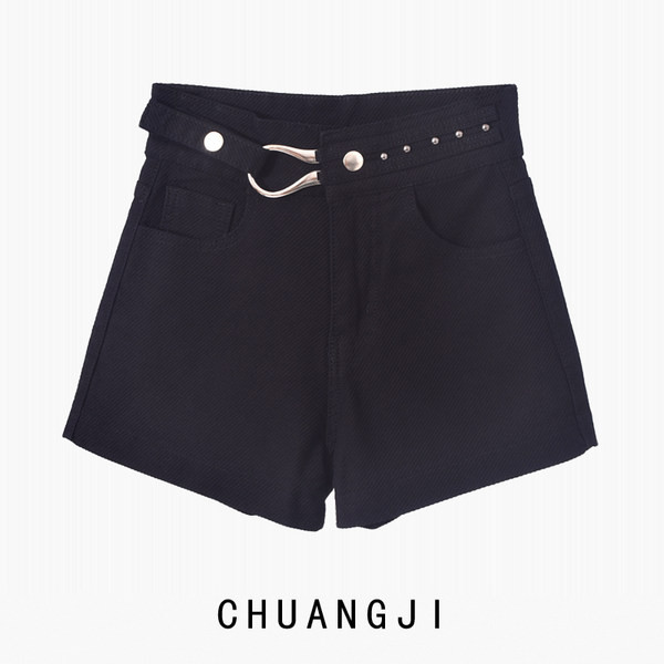 Ženske traper kratke hlače s metalnim elementom