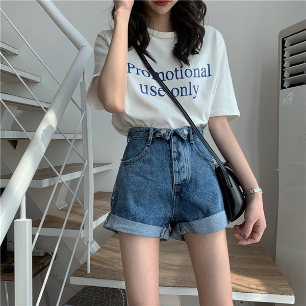 Ležerne traper hlače s visokim modelom u struku