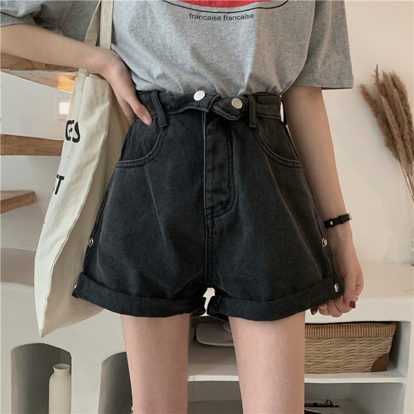 Ležerne traper hlače s visokim modelom u struku