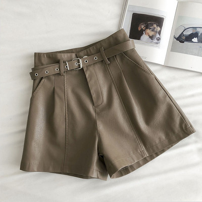 Nahast lühikesed püksid vöö ja lukuga