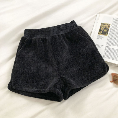 Ženske kratke hlače s elastičnim strukom u dvije boje