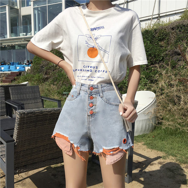 Blugi scurti de dama din denim cu nasturi colorati