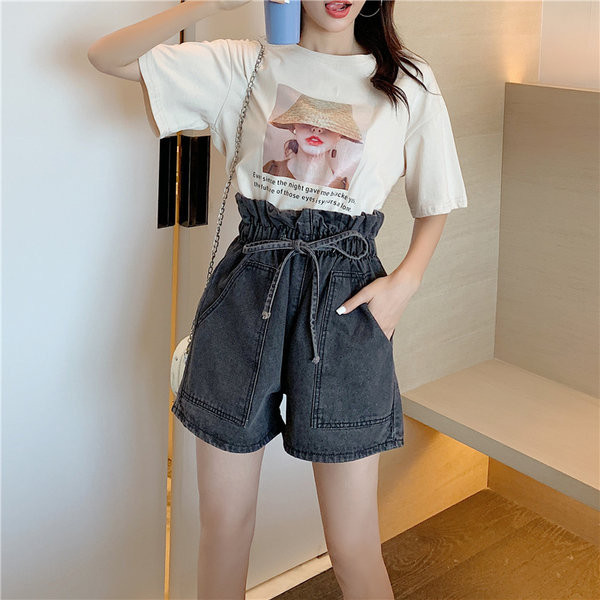 Novi model ženskih kratkih hlača s elastičnim strukom u crnoj i plavoj boji