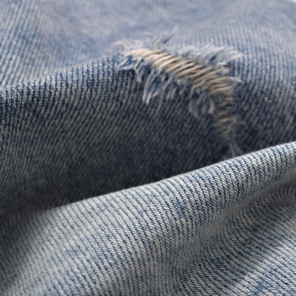 Дънки над коляното изчистен модел с ресни