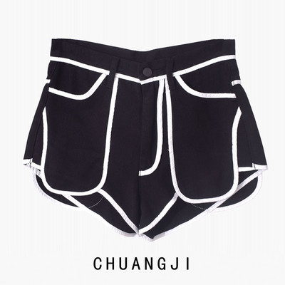 Къси дънки асиметричен модел за жени