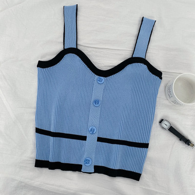 Model nou de maiou de damă tricotat cu nasturi