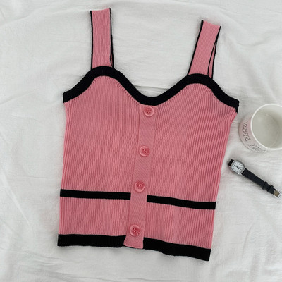 Model nou de maiou de damă tricotat cu nasturi