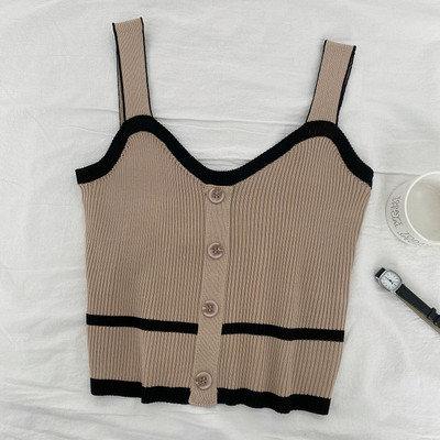 Model nou de maiou de damă tricotat cu nasturi