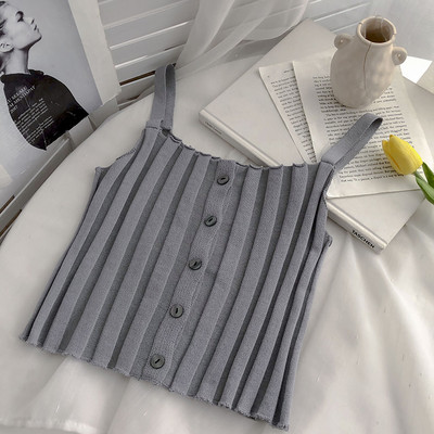 Maiou zilnic cu nasturi și bretele subțiri