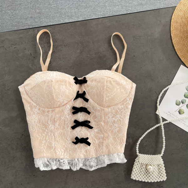 Bustiera dama din dantela cu panglica si bretele subtiri