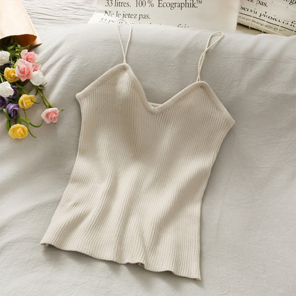 Μοντέρνο γυνικείο αμάνικο κλασικό μοντέλο με λεπτά τιραντάκια  