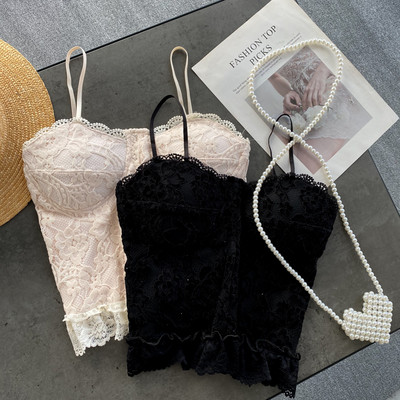 Γυναικεία δαντελένια αμάνικο μπλουζάκι με λεπτά τιραντάκια