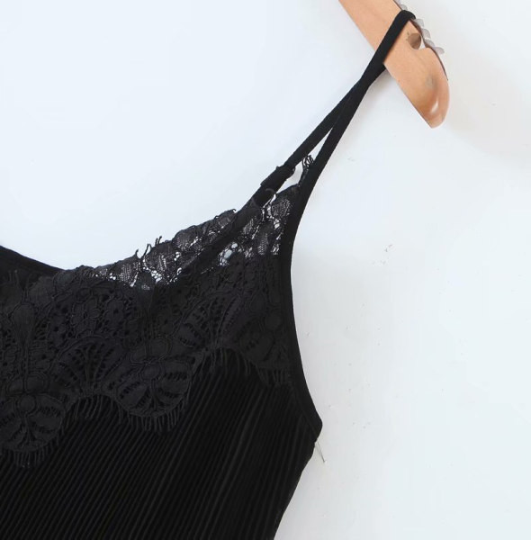 Maieu de damă din tul cu bretele subțiri și dantelă