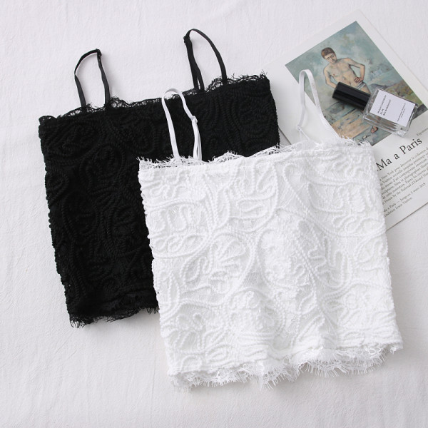 Novi model ženske majice bez rukava na tanke naramenice u bijeloj i crnoj boji