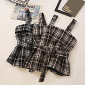 Karirana ženska majica bez rukava s remenom