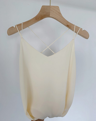 Γυναικεία μπλούζα με λεπτά τιραντάκια