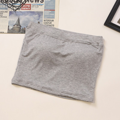 Ženska poprsja za svaki dan u više boja