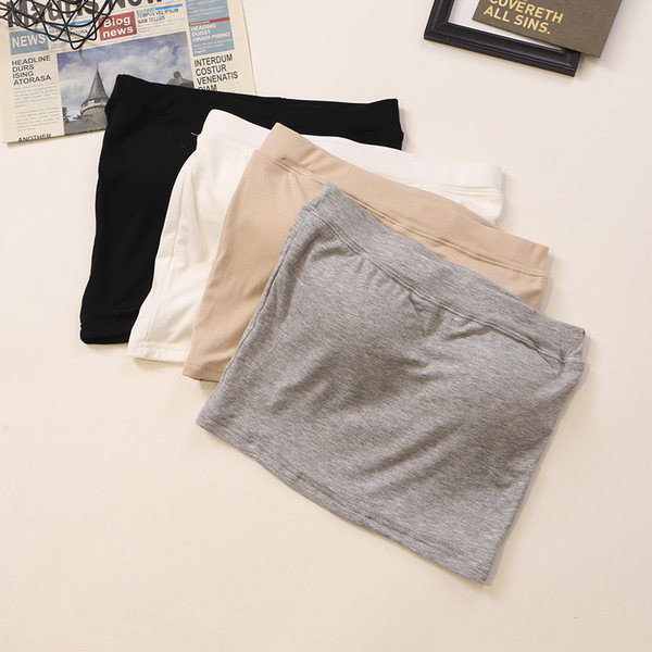 Ženska poprsja za svaki dan u više boja