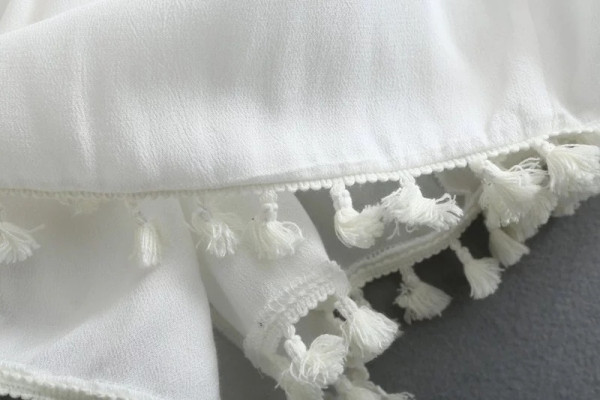 Ženska široka majica bez rukava s resicama i tankim naramenicama