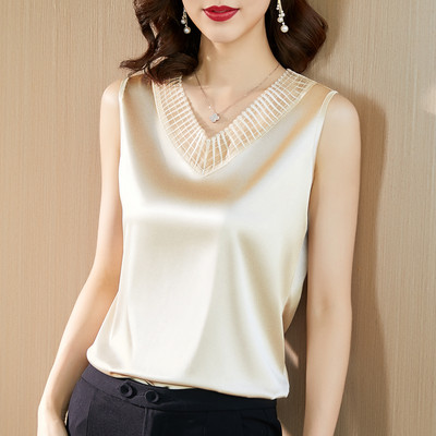 Νέο μοντέλο γυναικείο αμάνικο με σάντεν και λαιμόκοψη