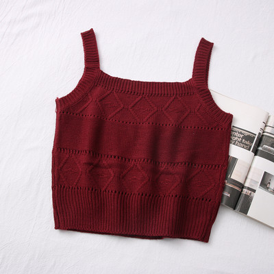 Ženska pletena majica na bretele - retro stil