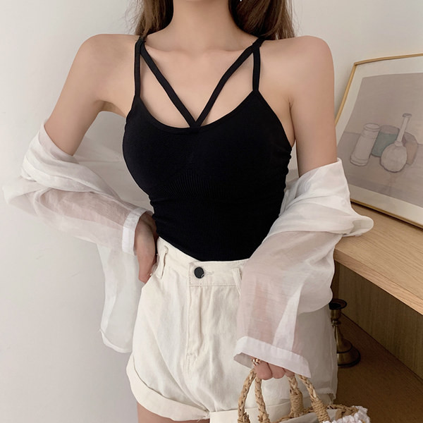 Top de damă din catifea cu decolteu în V