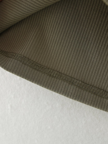 Tricou scurt din catifea cu bucle