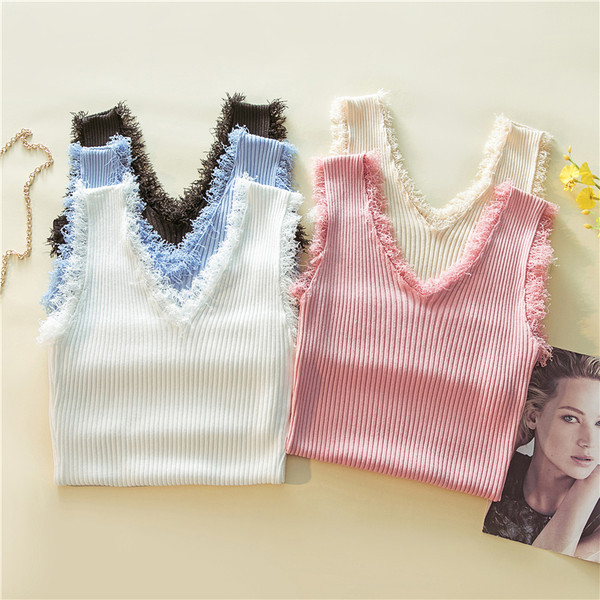 Maieu de zi cu zi pentru damă, cu ciucuri și decolteu spitz